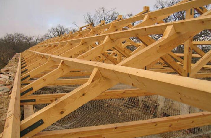 Estructura de techo en madera