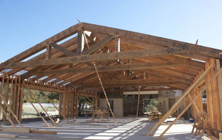 Nave industrial en madera